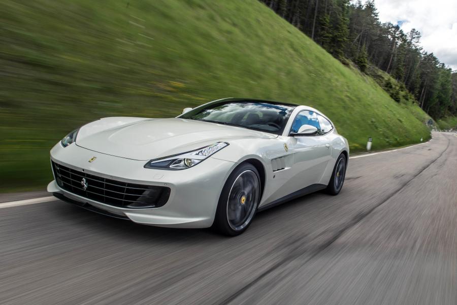  Ferrari GTC4Lusso 2016 года  (WW) (фото 36 из 58)